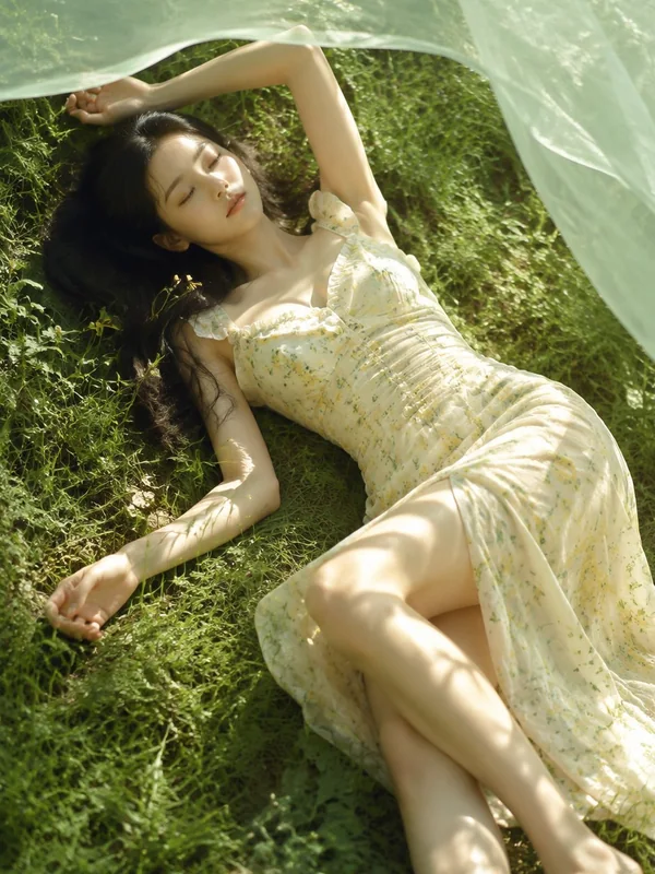 Adult-presenting fictional portrait for aipornimagetovideo.com: summer grass veil portrait fashion editorial